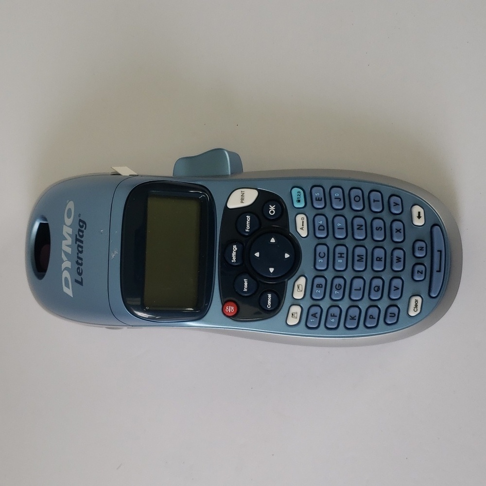 DYMO LetraTag Label Maker New - Picture 1 of 5